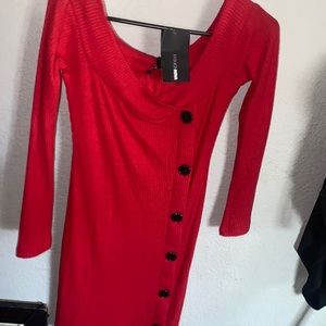 Red long sleep,of the shoulders dress